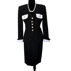 I. Magnum YT by Travilla Womens  Vintage Suit